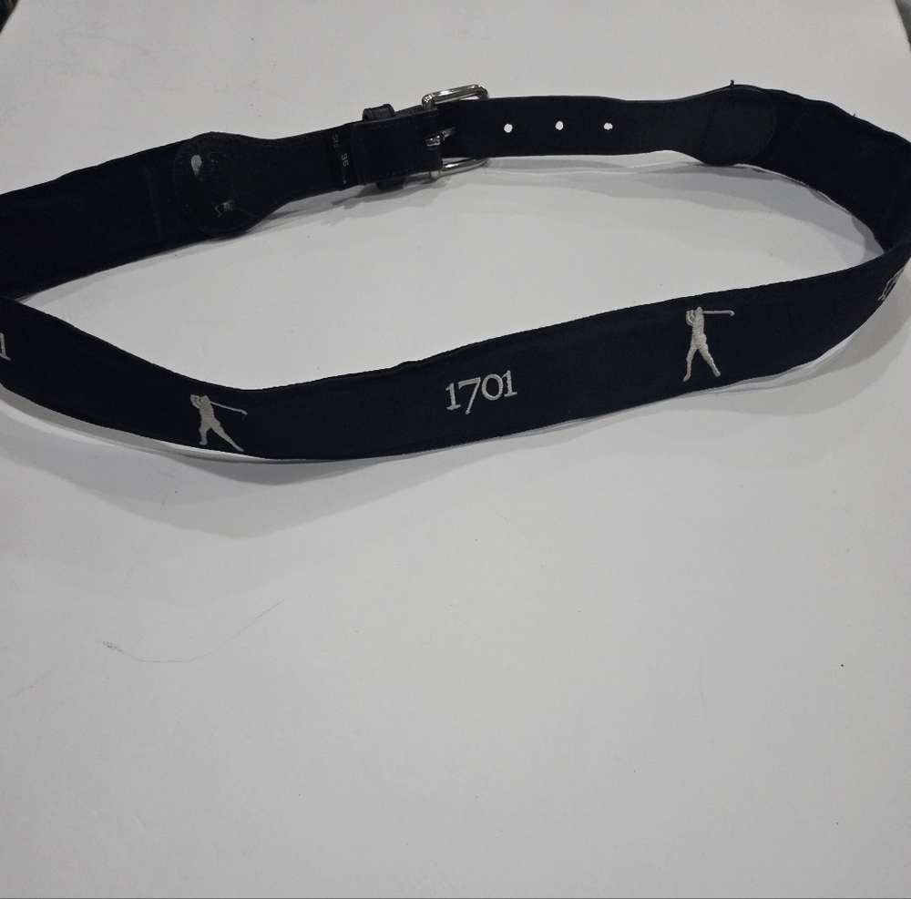 States & Sea Men's Golf Belt with Embroidered Design Sz.36